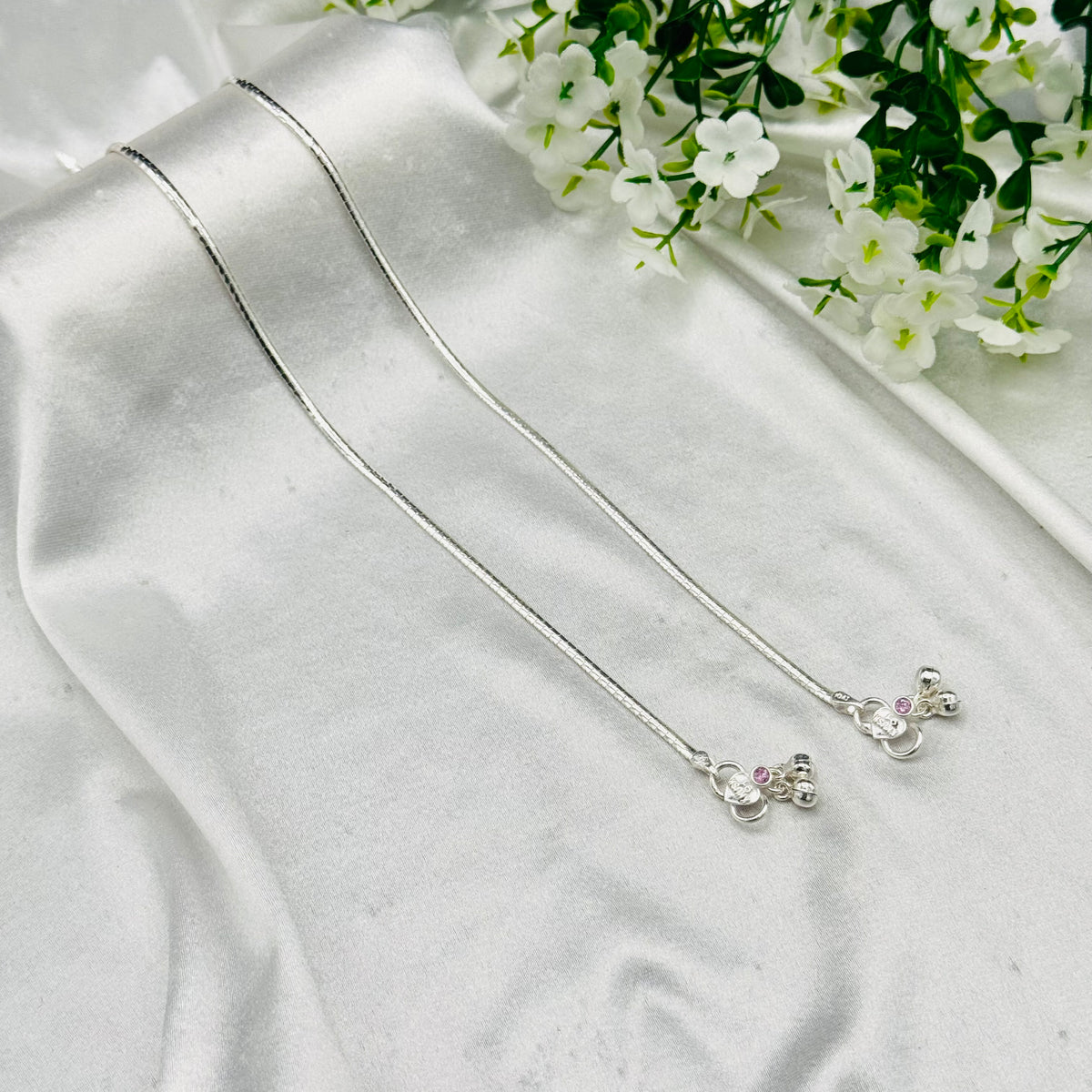 Women Snake style Pure Silver Anklet with Ghungroo WAS51
