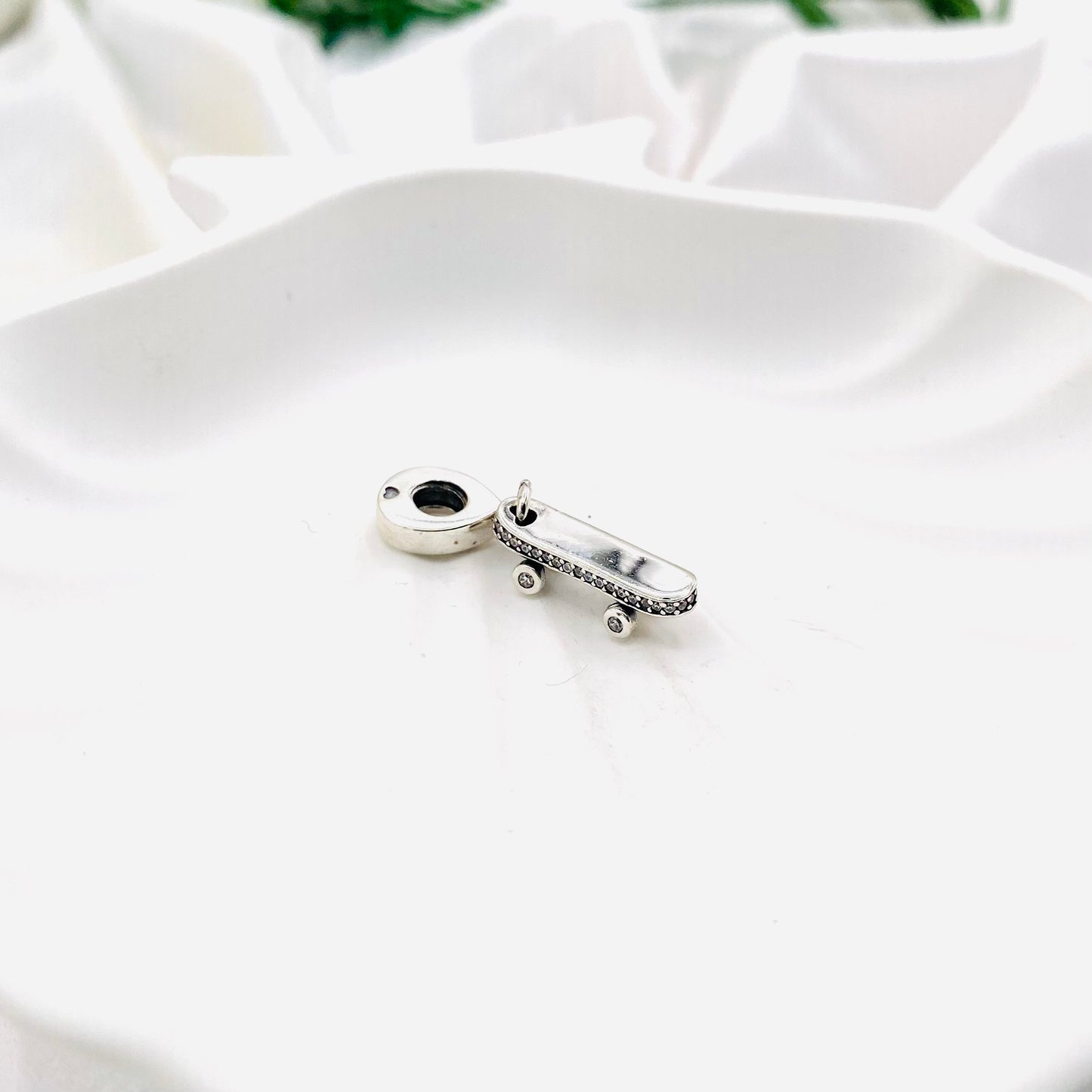 Pandora Sparkling Skateboard Dangle 925 Sterling Silver Charm PDC118