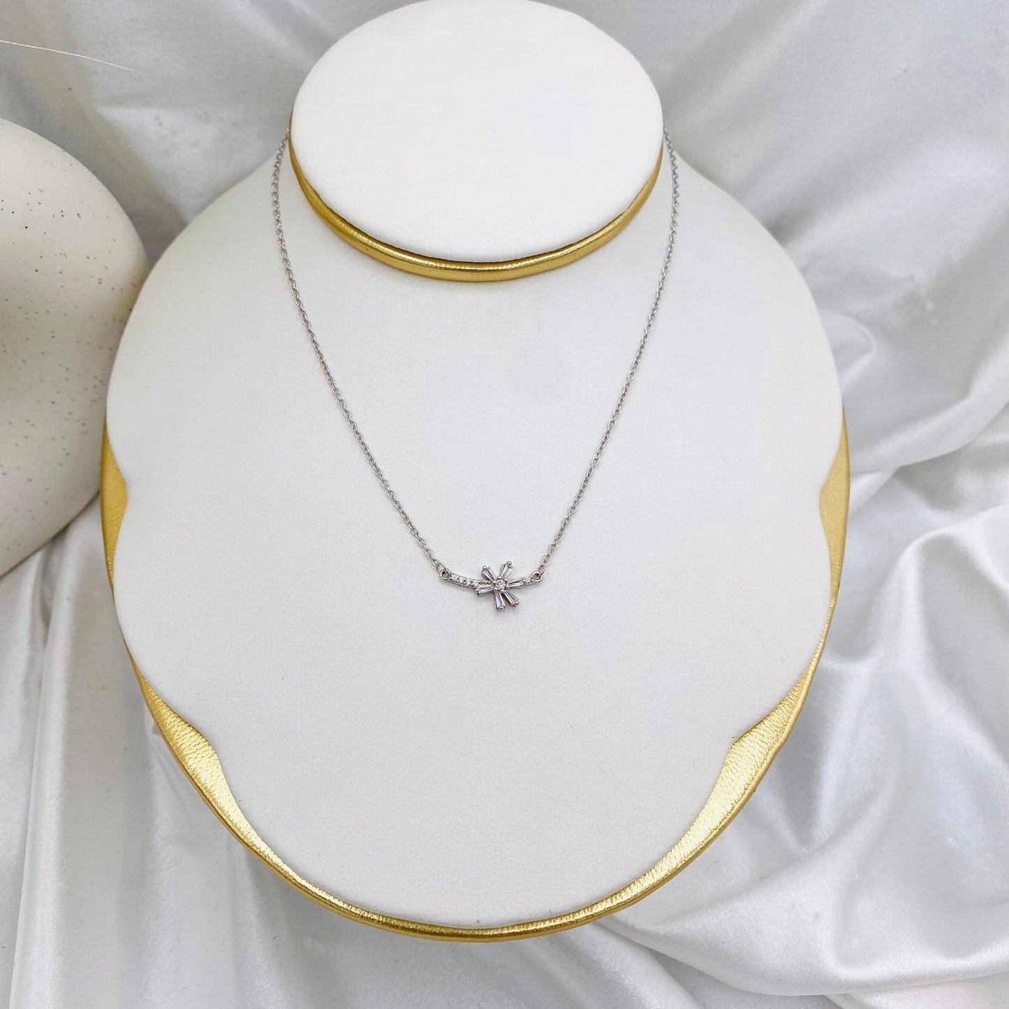 Mini Flower Silver Necklace WNI44