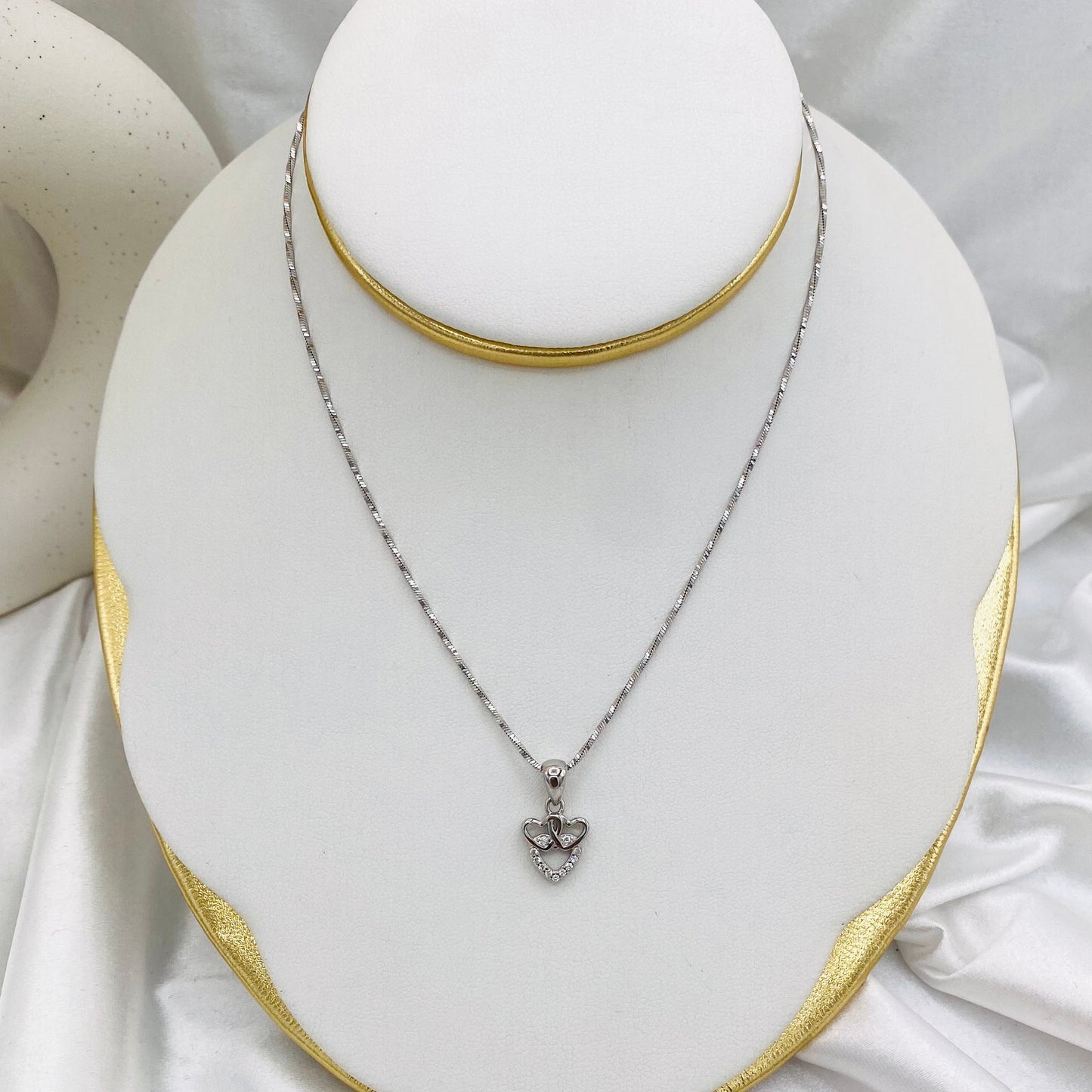 Triple Heart Silver Necklace WNI41