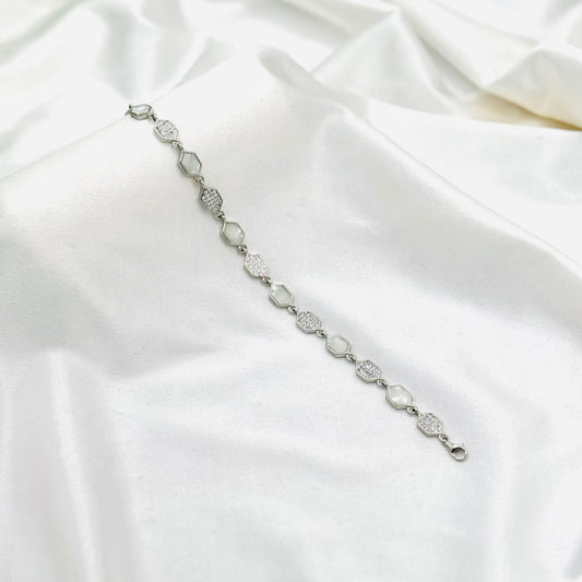 Silver Chain Bracelet For Women In Sterling Silver WBI20