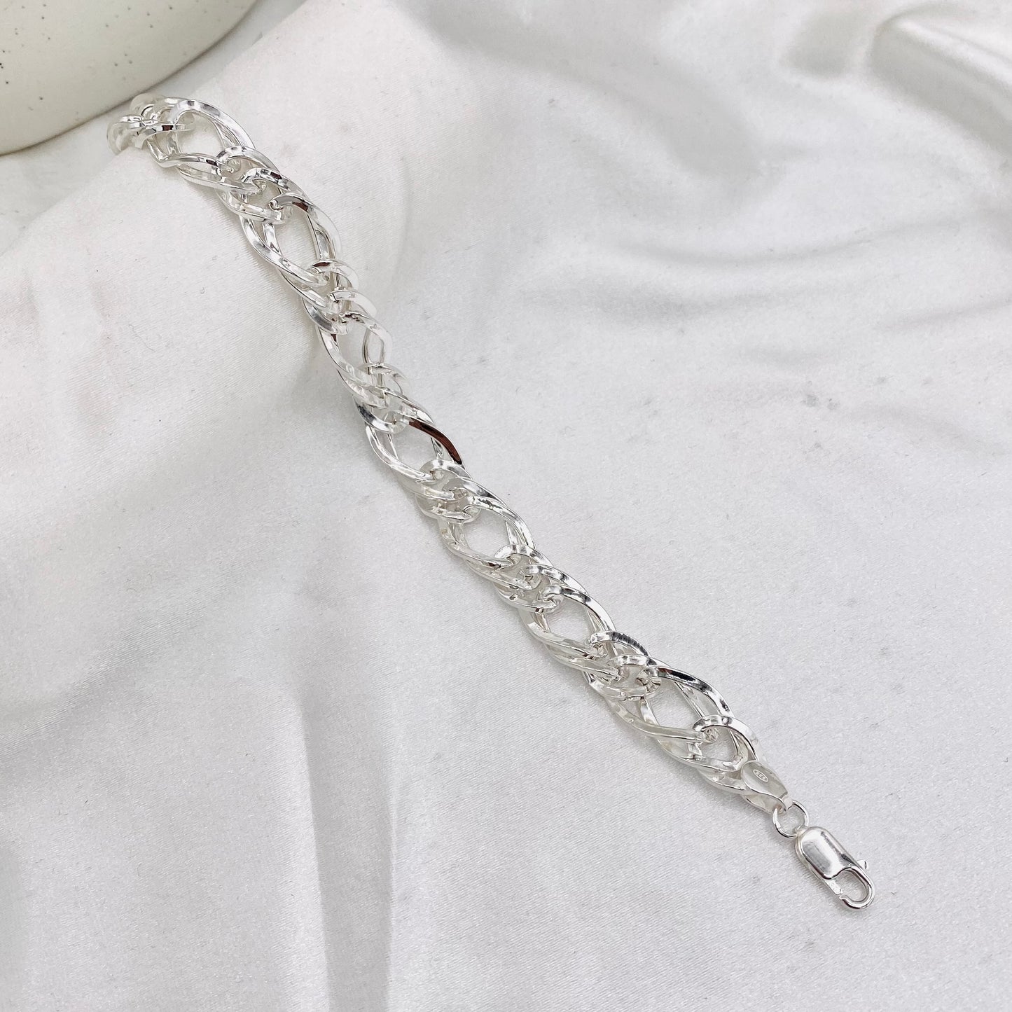 Mens InterLinked Silver Bracelet MBP32