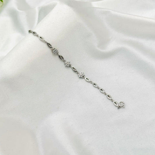 Silver Chain Bracelet For Women In Sterling Silver WBI26