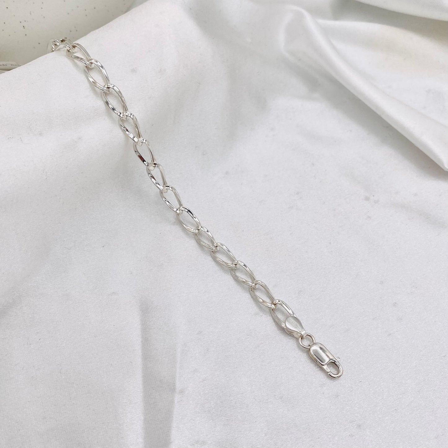 Mens Figaro style Silver Bracelet MBP41