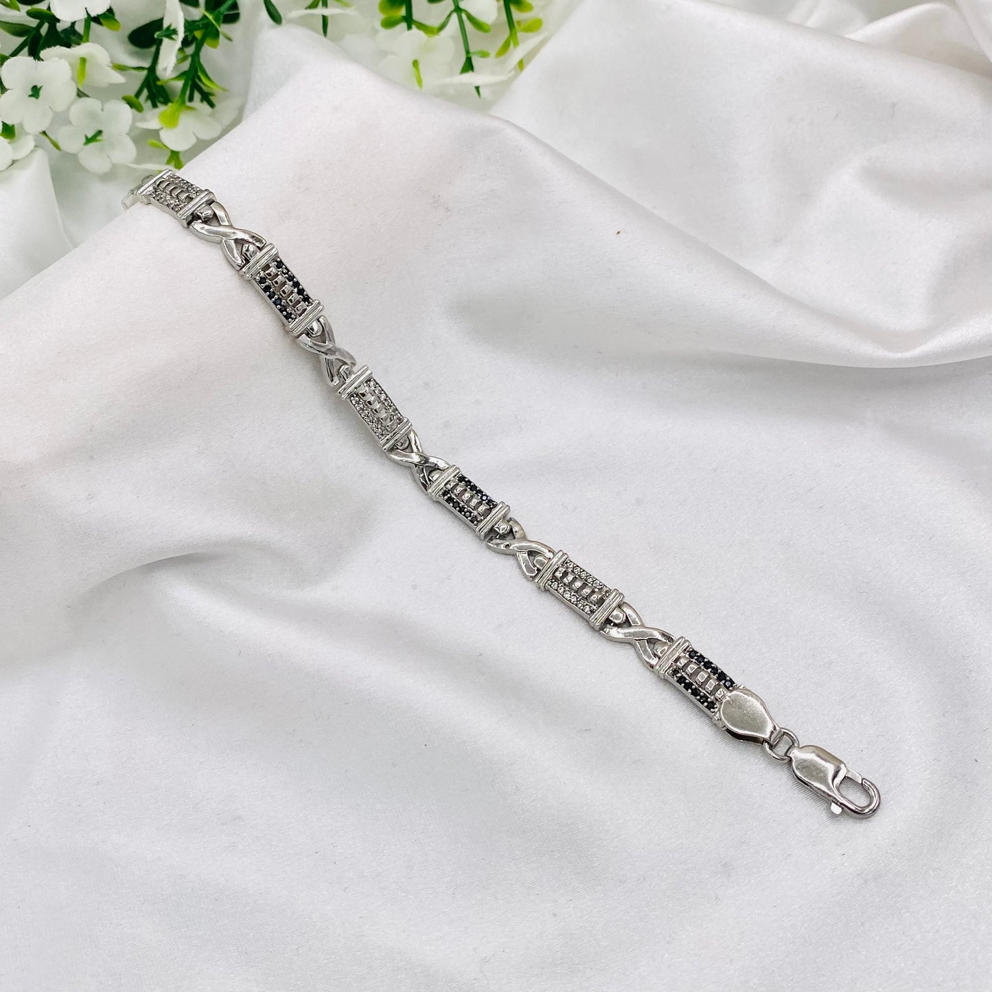 Mens Silver Bracelet with Black stones MBI10