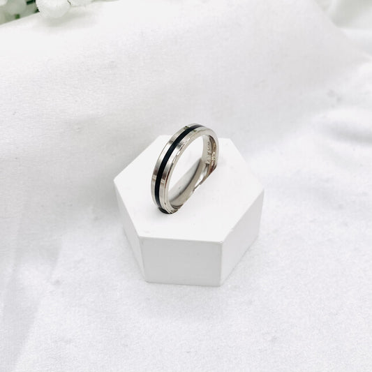 Unisex Black Enamel Bands In Sterling Silver URS37