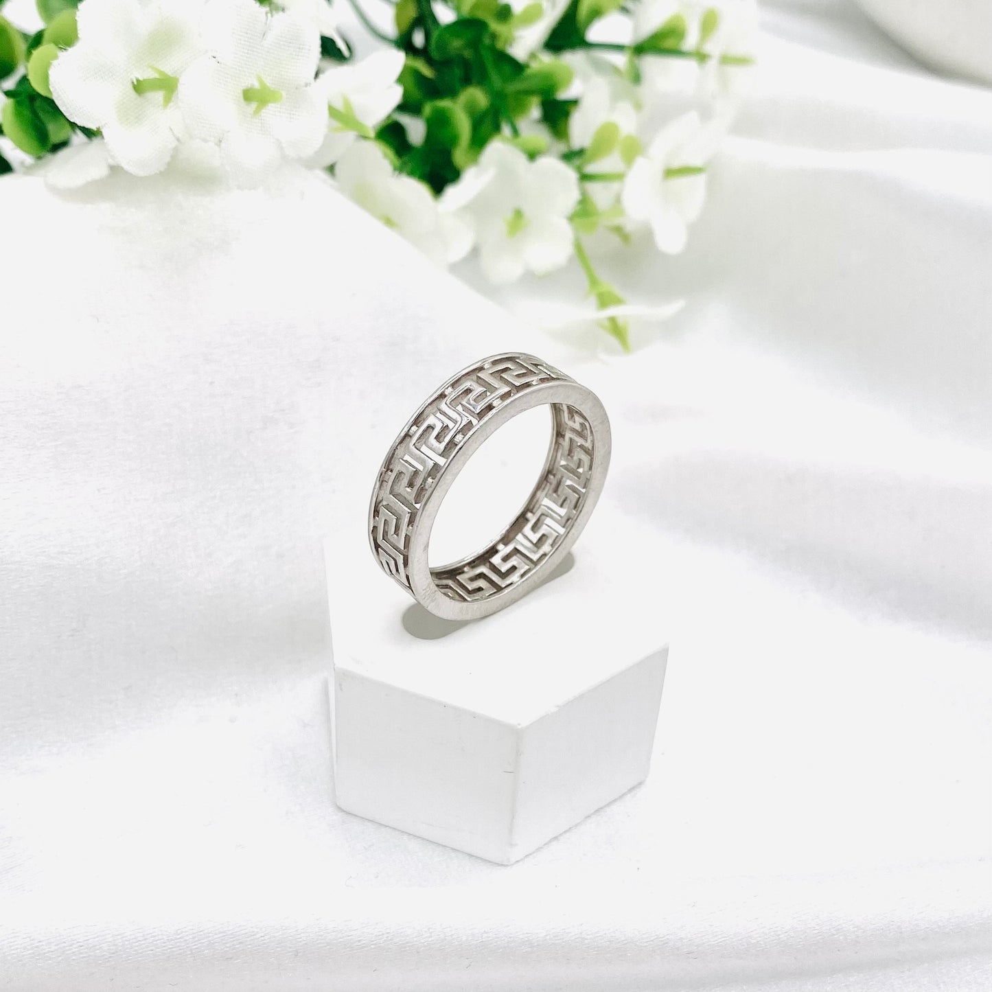 Unisex Versache bands In Sterling Silver URS40