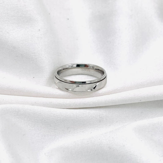 Unisex Spinner/Anxiety Relief Bands In Sterling Silver URS42