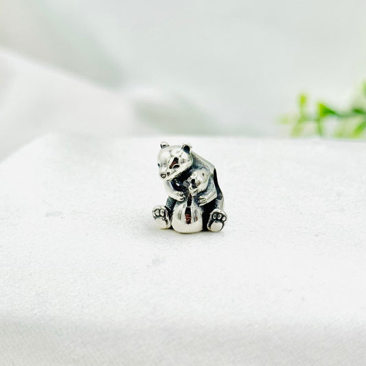 Disney Hugging Polar Bears Pandora 925 Sterling Silver Charm PDC94