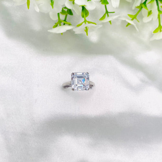 Women Silver Square Cut Ring WRI01