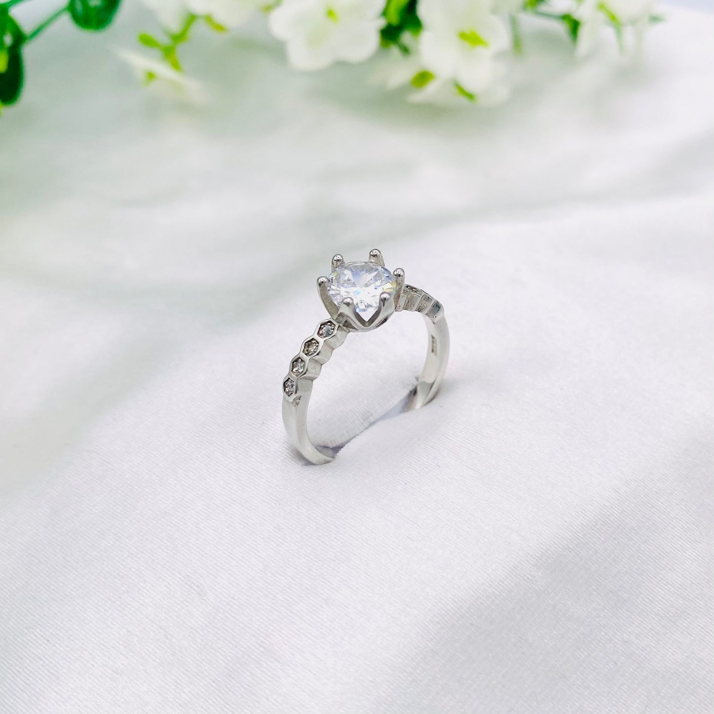 Women Round SolitaireSilver Ring WRI14