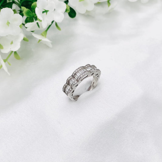 Women Silver Band style Ring WRI18