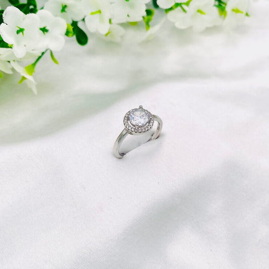 Women Round Solitaire Silver Ring WRI25