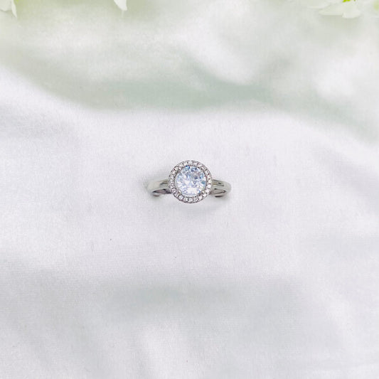 Women Round Solitaire Silver Ring WRI25