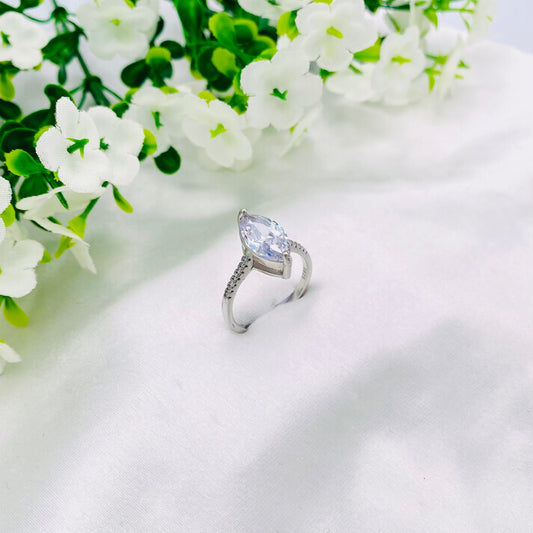 Women Marquise Solitaire Silver Ring WRI30