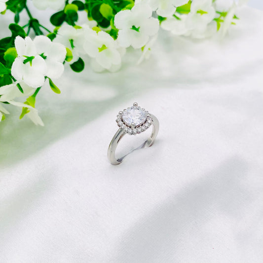 Women Solitaire Silver Ring WRI38