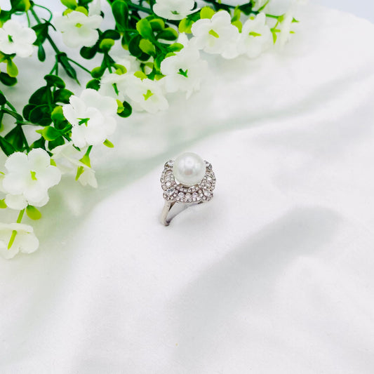 Women Pearl silver Ring WRI65