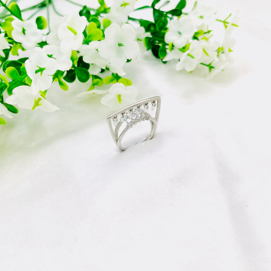Women Dangler Silver Ring WRI110