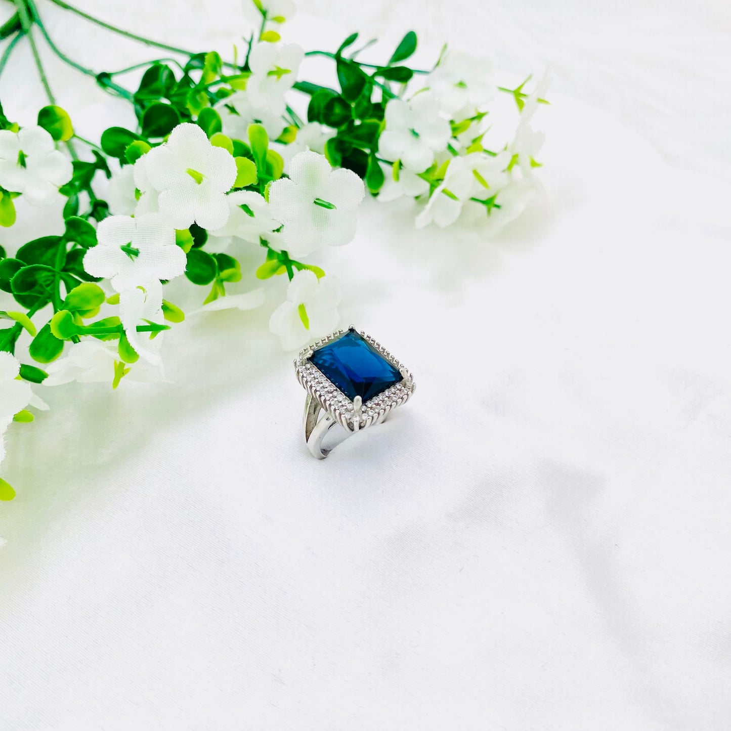 Women Blue Solitaire Silver Ring WRI112