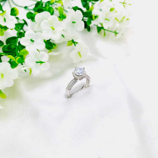 Women Round Solitaire Silver Ring WRI135