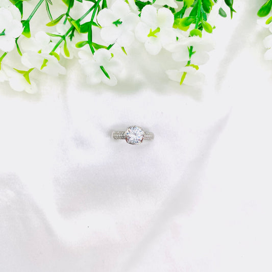 Women Round Solitaire Silver Ring WRI135