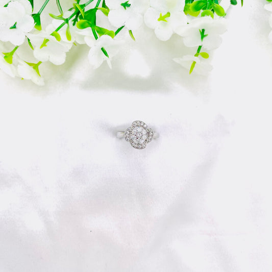 Women Silver Ring WRI136