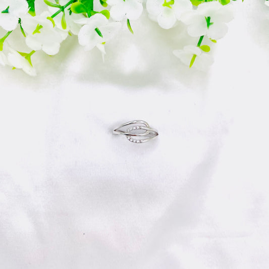 Women Silver Ring WRI140
