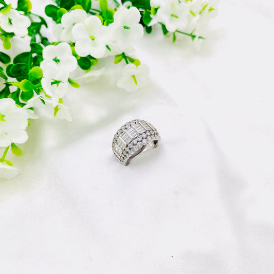 Women Silver Ring WRI141