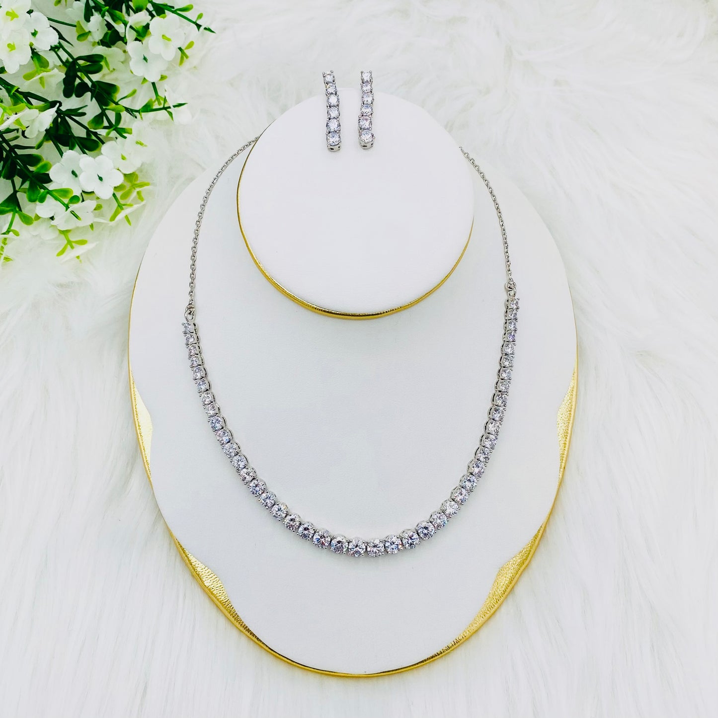 Round Adjustable Tennis Necklace with Dangler Earrings UTN09