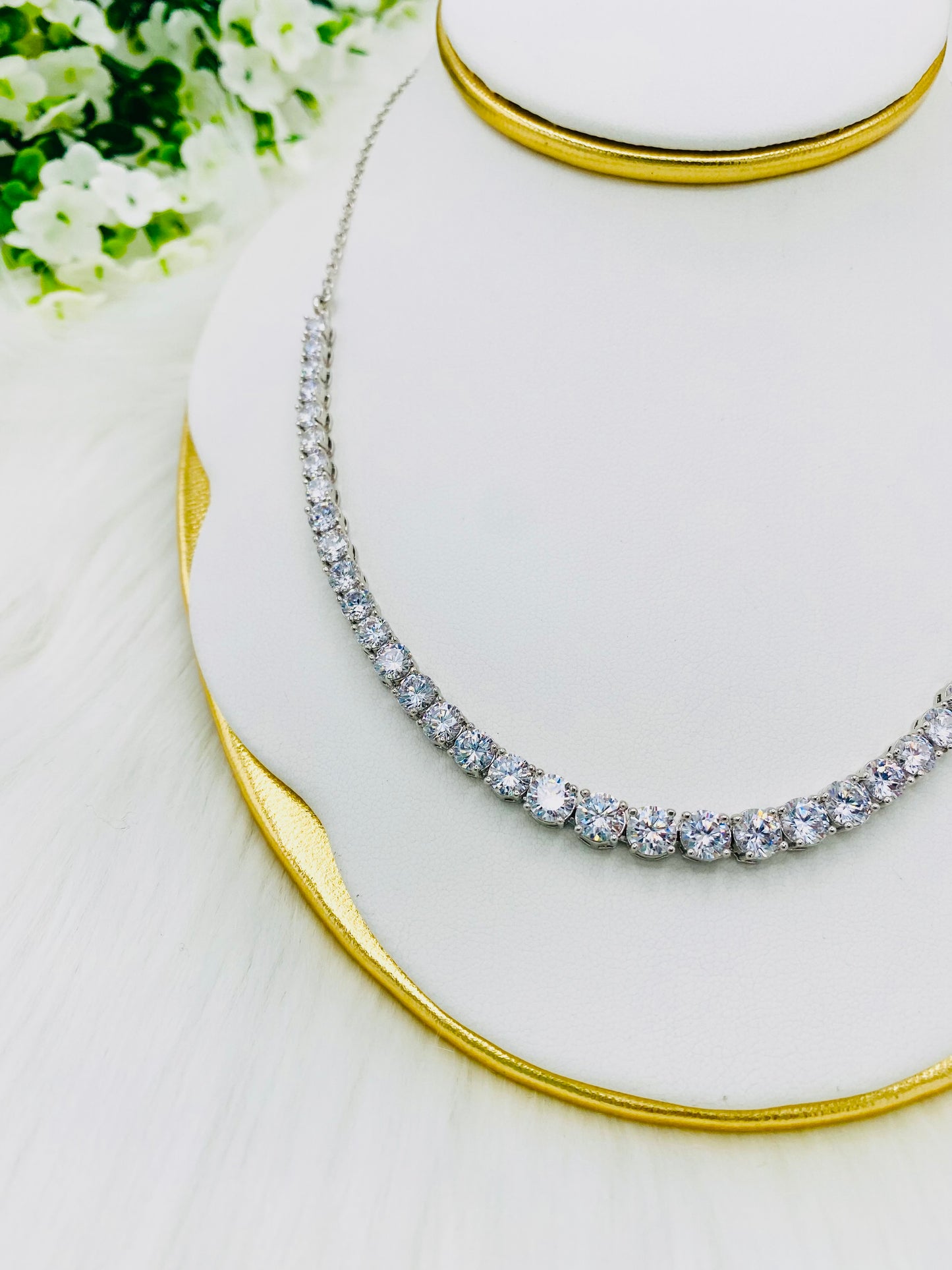 Round Adjustable Tennis Necklace with Dangler Earrings UTN09