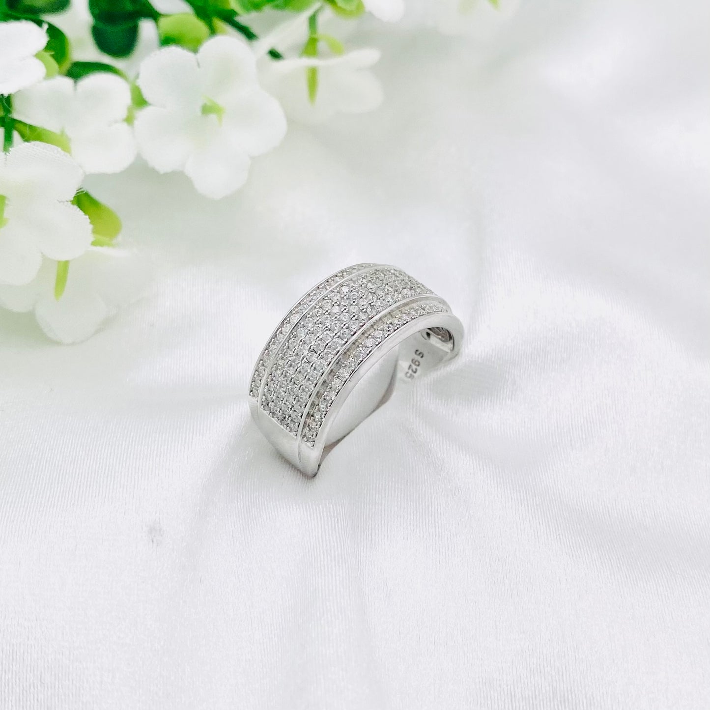 Women Iced-out Silver Ring WRI168