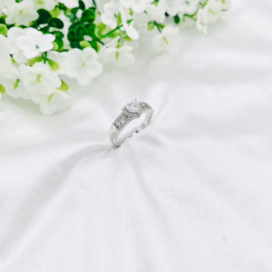 Women Heart Solitaire Silver Ring WRI201