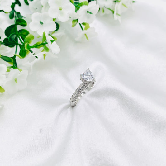 Women Heart Solitaire Silver Ring WRI195