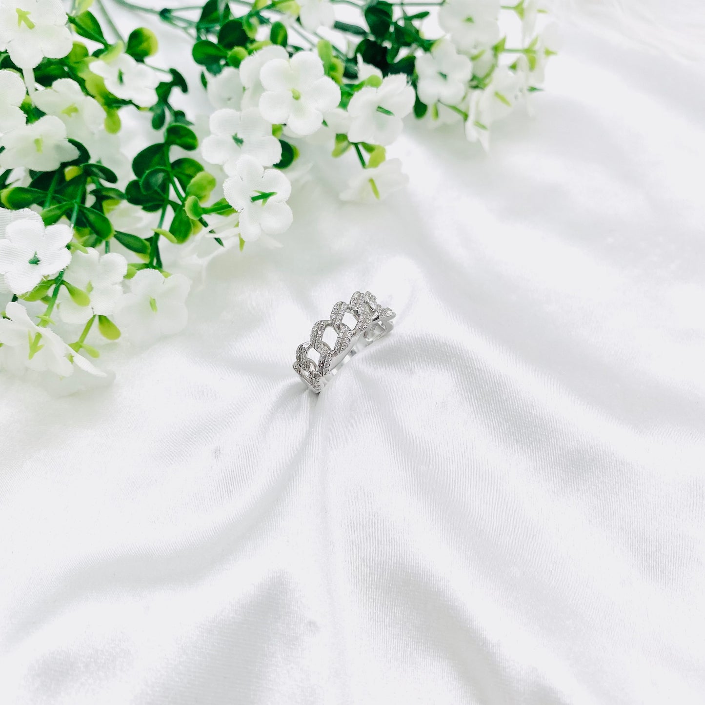 Unisex Iced-out Cuban Ring URS53