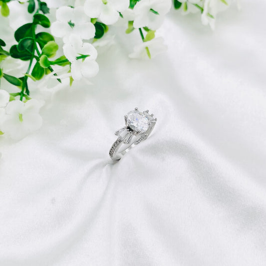 Women Oval Solitaire Silver Ring WRI192