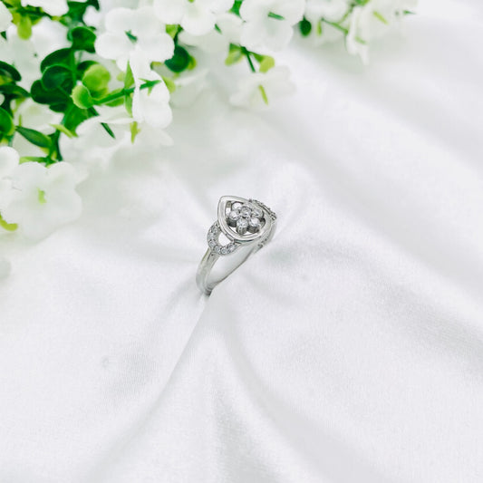 Women Silver Ring WRI188