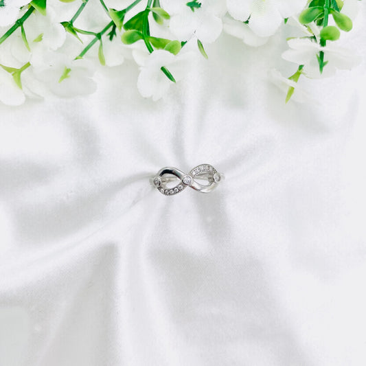 Women Infinity Silver Ring WRI185