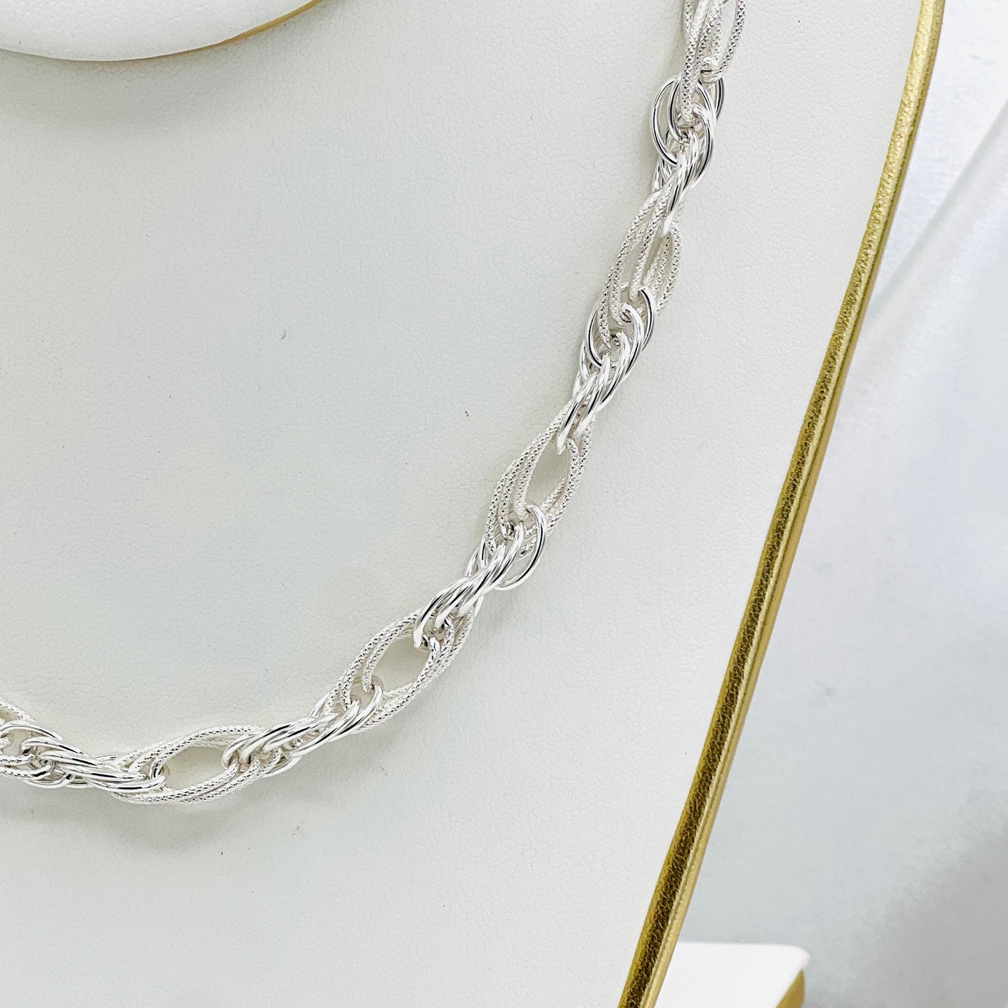 Frosted Rope Link Necklace in 925 Sterling Silver MCH21