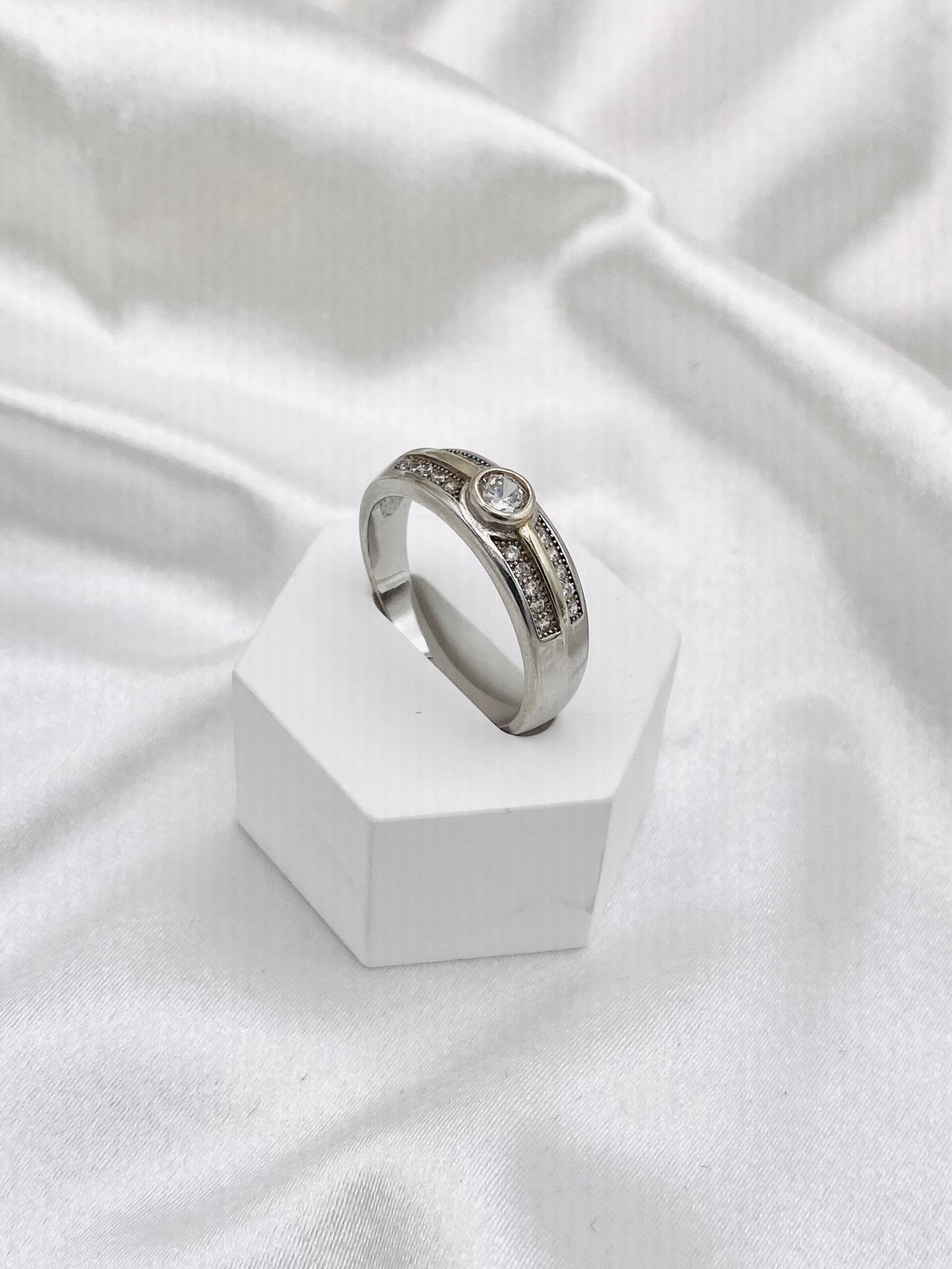 Men's American Diamond Solitaire Wedding Band MRIT11