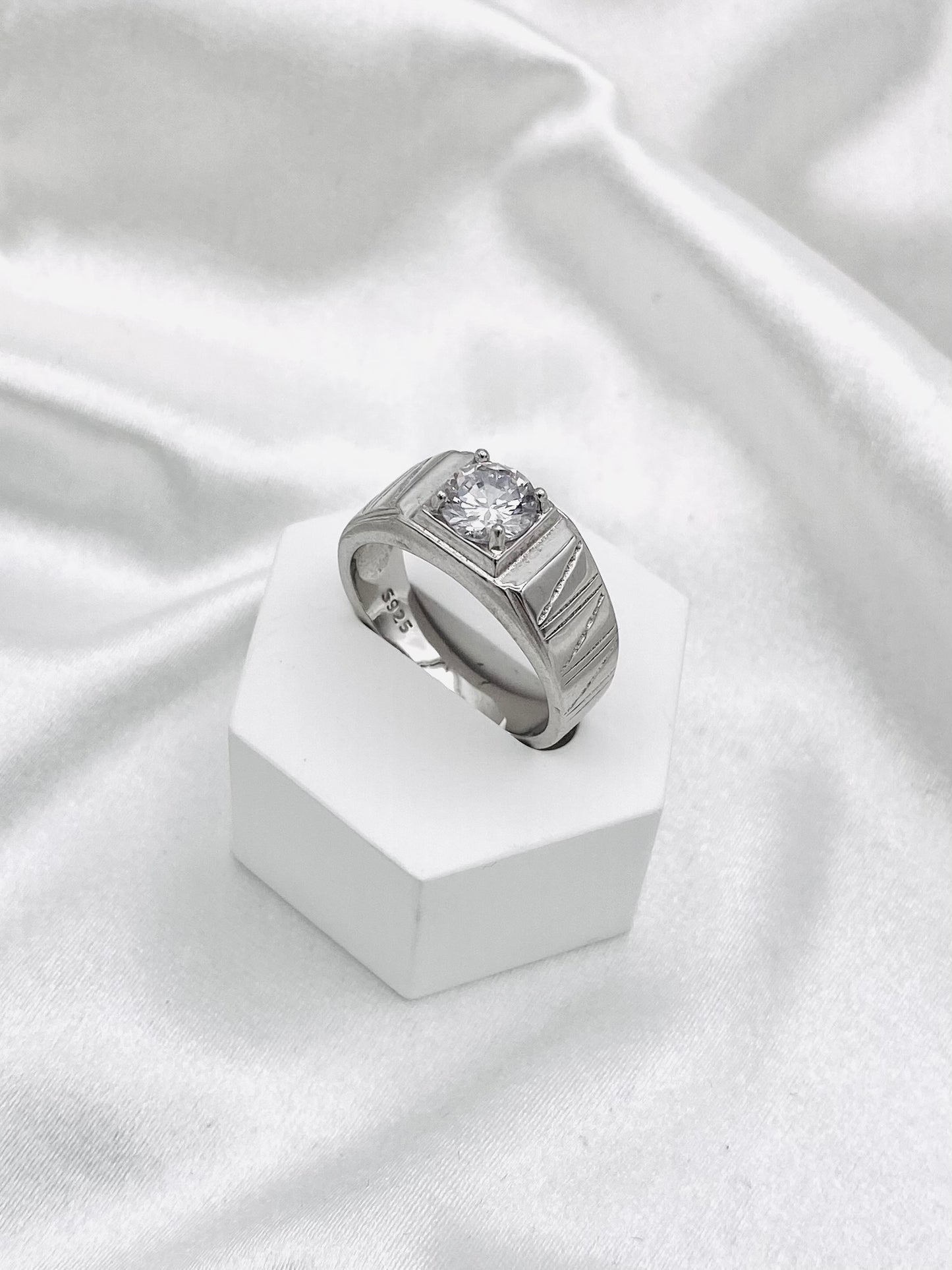 Men's Solitaire Engagement Silver Band MRIT16