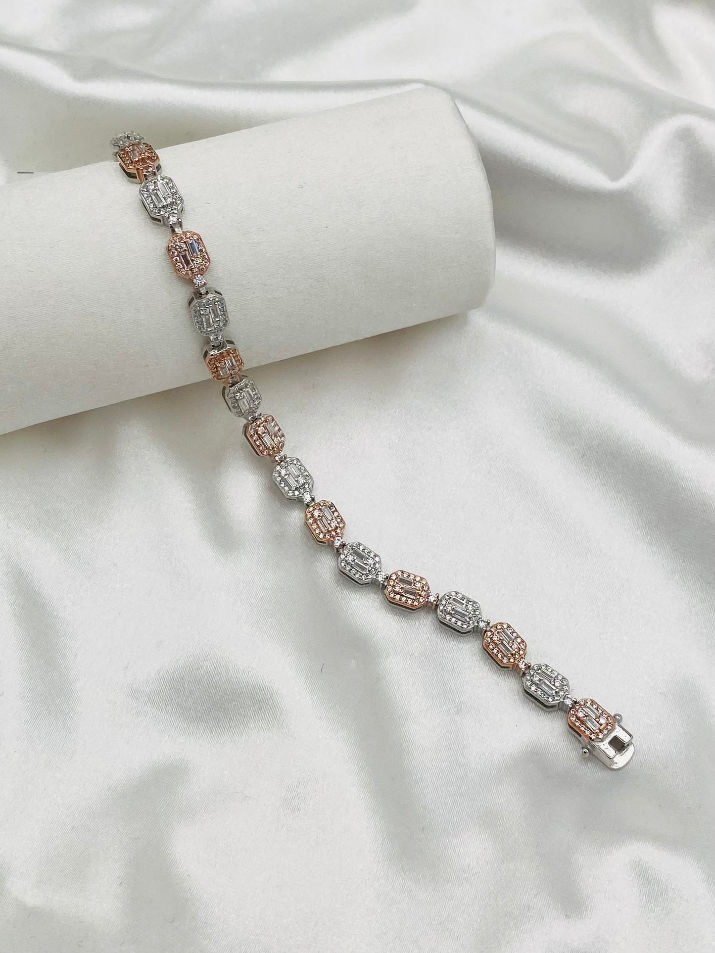 WBT09 Rosegold Silver Sparkling Moissanites Octagon Tennis Bracelet For Women In 925 Sterling Silver