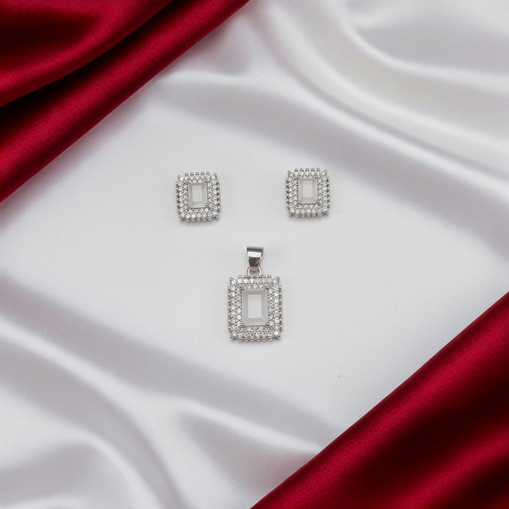 Women's White Triple layered CZ 925 Sterling Silver Pendent with Cz Earring set SPI04