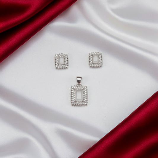 Women's White Triple layered CZ 925 Sterling Silver Pendent with Cz Earring set SPI04